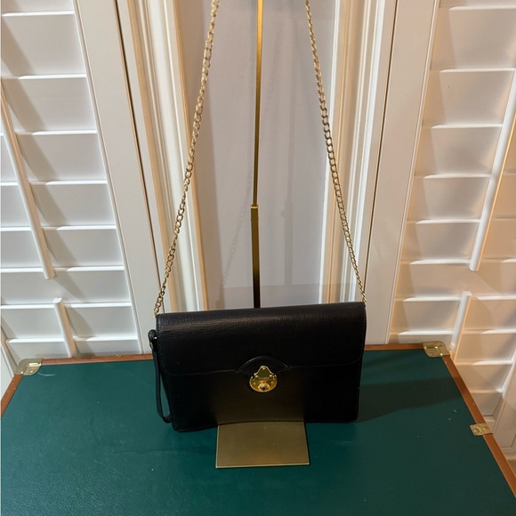 Burberry Leather Clutch with lock & key **VINTAGE** - Picture 13 of 14